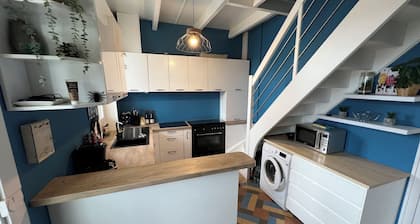 Maison 9/11 couchages Ă 50m de la mer
Climatisée
Jardin
Garage voiture