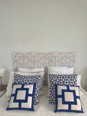 1 bedroom, in-room safe, iron/ironing board, free WiFi