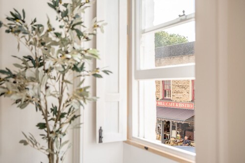 Hitchmans Mews - Stunning 2BD in Central Chipping Norton