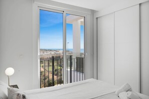 3 dormitoris, planxa i posts de planxar, wifi gratuïta i roba de llit 