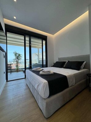 Free WiFi - BlueMotion - CentralSuite (Piraeus)