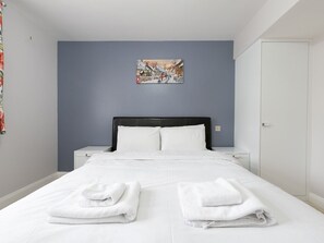 4 多间卧室、熨斗/熨衣板、免费 WiFi、床单