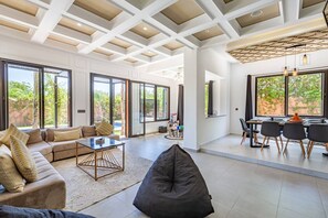 TV connectée, cheminée