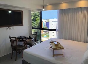 1 soverom, strykejern/-brett og sengetøy