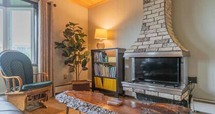 The Hometown Family Inn