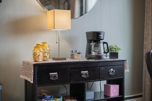 Interior - The Hometown Family Inn (Fairbanks)