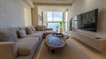 Smart TV y futbolito