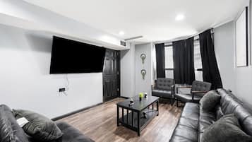 Smart TV, video games