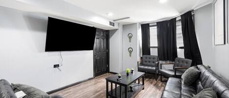 Smart TV, video games