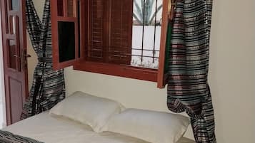 In-room safe, desk, laptop workspace, free WiFi