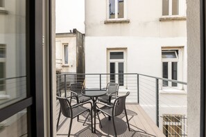 Outdoor dining - 120 m² Residence Reeperbahn Harbour & Schanze  (Hamburg)