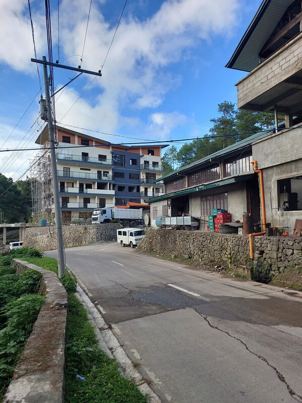 บริเวณภายนอก