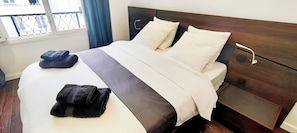 2 chambres, fer et planche Ă repasser, Wi-Fi, draps fournis