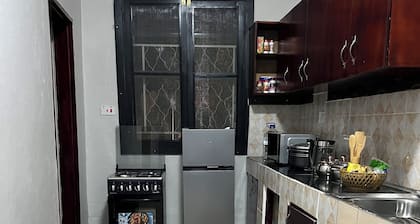 Sandalwood Home 4- 8min to the airport and 2 min to big shopping malls