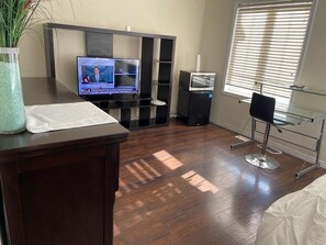 1 soverom, strykejern/-brett, wi-fi (inkludert) og sengetøy