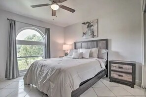 3 Schlafzimmer, Bügeleisen/Bügelbrett, WLAN, Bettwäsche