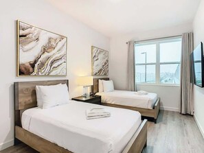 6 bedrooms, iron/ironing board, travel cot, free WiFi