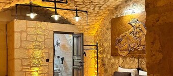 Cleopatra Antique Hotel