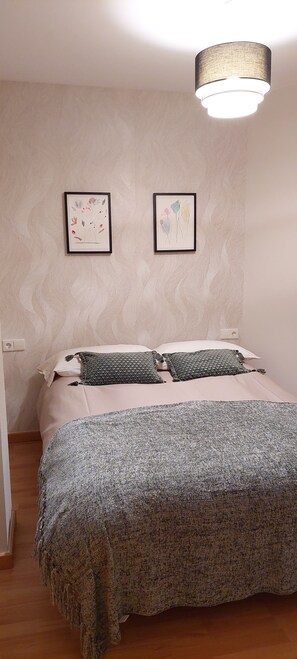 1 bedroom, desk, iron/ironing board, bed sheets