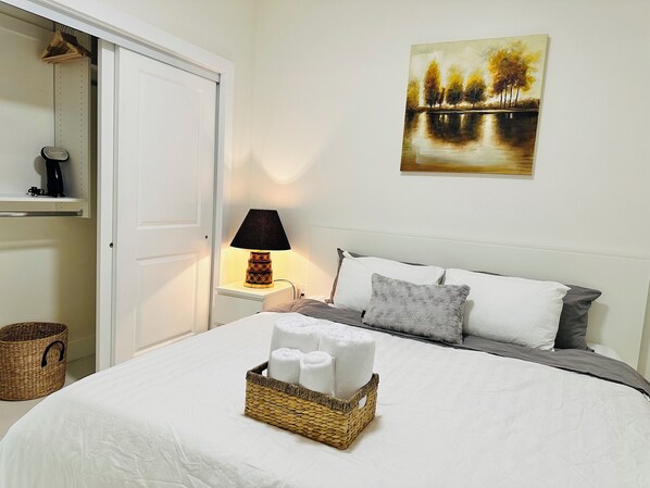 2 bedrooms, iron/ironing board, WiFi, bed sheets