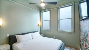 3 Schlafzimmer, Bügeleisen/Bügelbrett, Bettwäsche