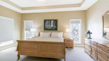 5 sovrum, strykjÀrn/strykbrÀda, wi-fi och sÀngklÀder