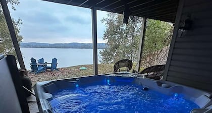 Lakehouse Retreat • Theater & Pool Table