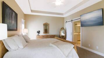 5 habitaciones, tabla de planchar con plancha, wifi y ropa de cama