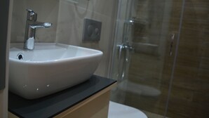 Unclassified image, 2 of 17, button - Garden Elisa Hotel (Istanbul)