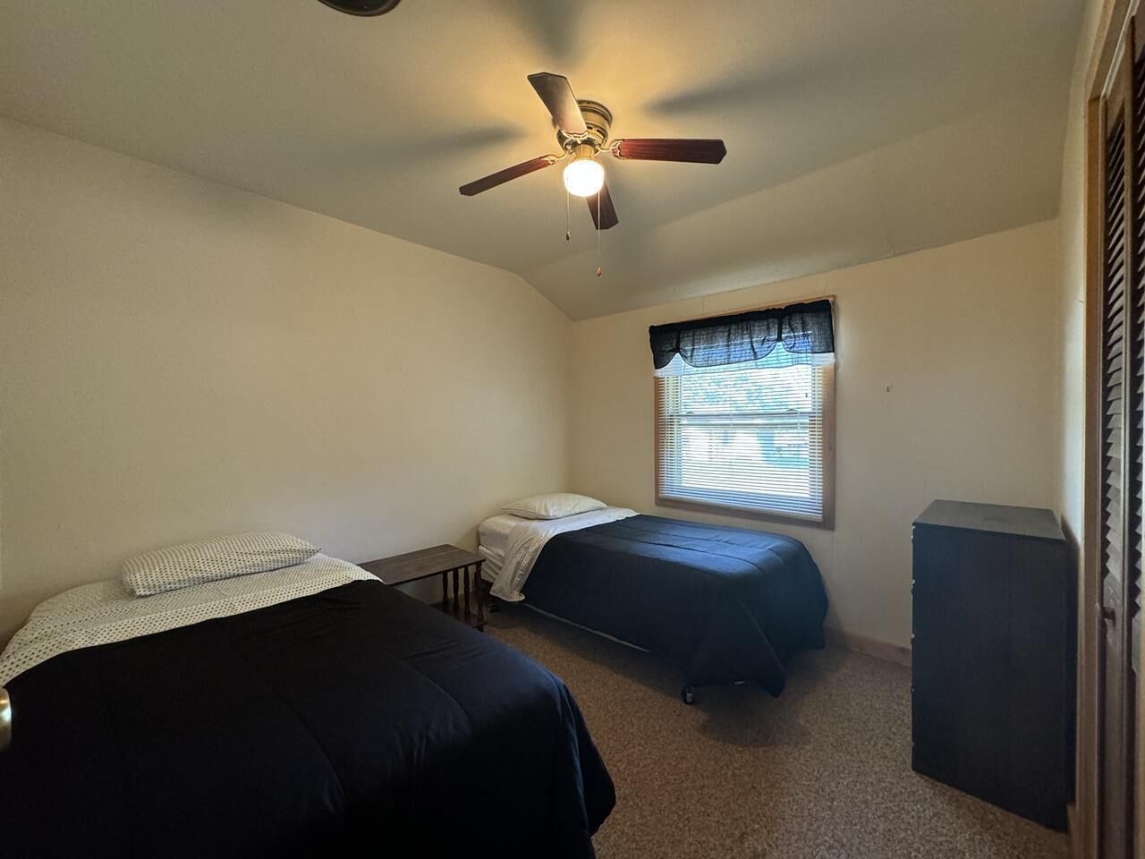 3 habitaciones, wifi gratis y ropa de cama 