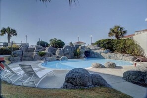 Indoor pool - "Schooner Place"  2 bed/2.5 bath condo/ Villa Capriani in N Topsail (North Topsail Beach)