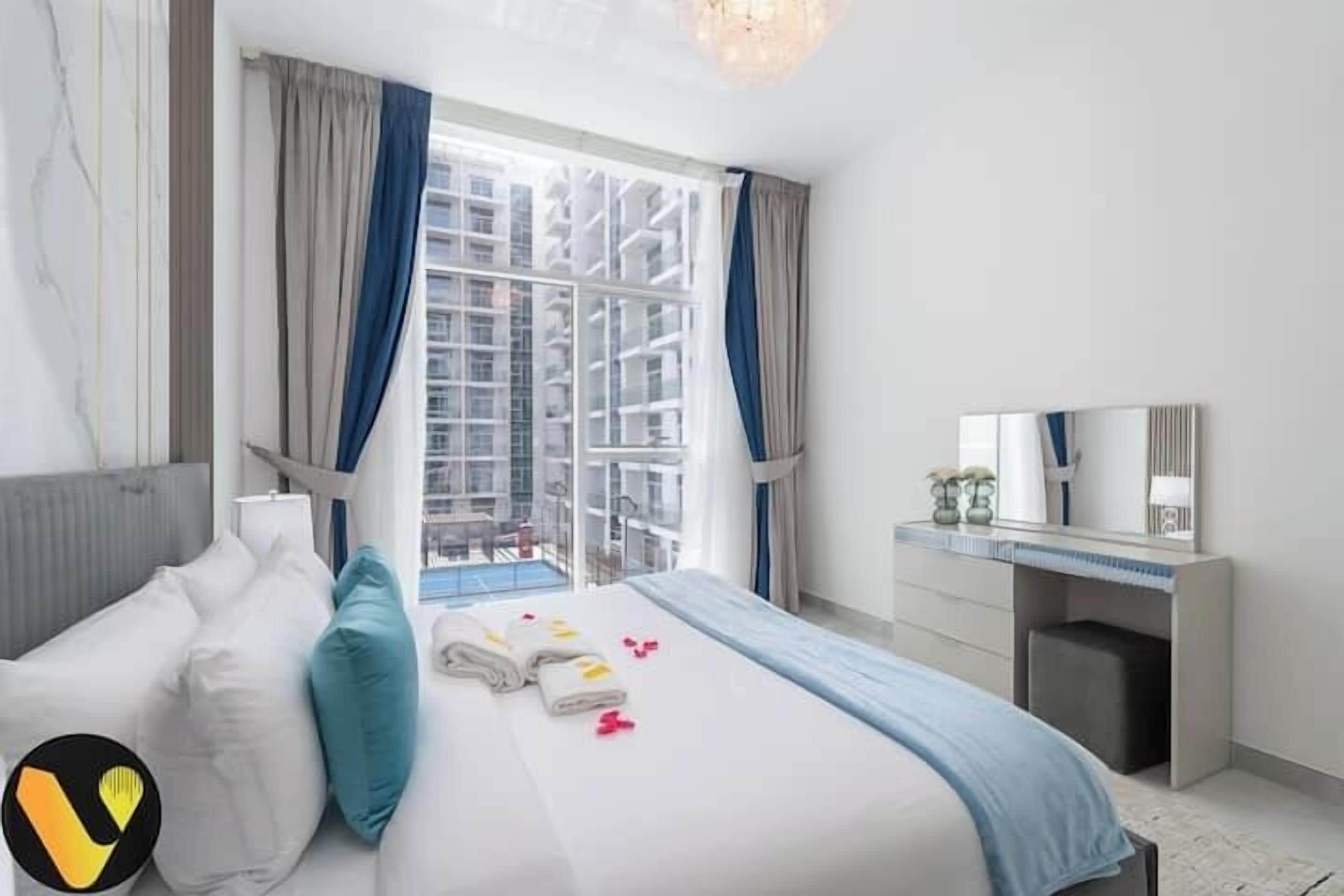 Luxury Apartment, Balcony, Pool View | Iron/ironing board, free WiFi