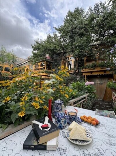 Lavender Cottage & Guest House