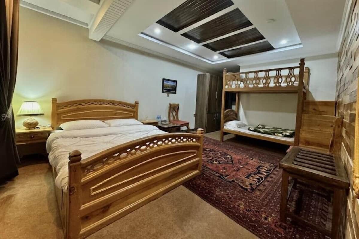Phòng đôi Deluxe | Phòng cách âm, bàn ủi/dụng cụ ủi quần áo