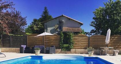 Fabulous location- farmhouse & pretty cottage with private heated pool & sauna