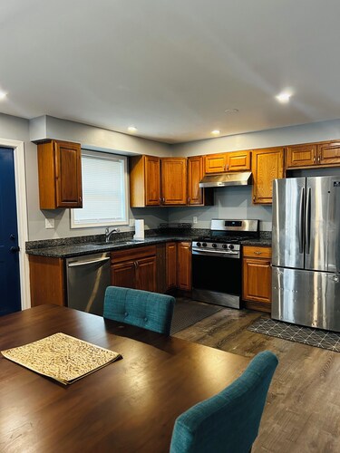 Spacious 3-bedroom apartment in cool Boston with AC, WiFi