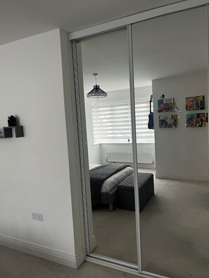 1 habitación, wifi y ropa de cama 