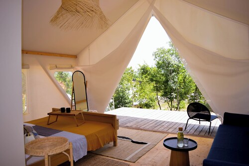 Oblun Eco Resort-Glamping Tent for 4, Lake Skadar