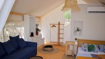 1 habitación, wifi y ropa de cama
