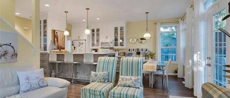 Televisie en een open haard