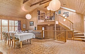 Interior - 5 bedroom nice home in Hadsund (Hadsund)
