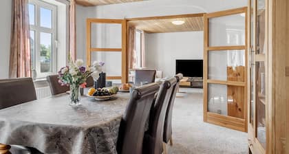 Lovely home in Thyholm with WiFi