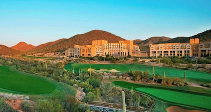 Starr Views at Starr Pass, 2 Bed, 2 Bath Suite, 2nd Floor, Tucson Mountain View