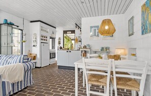 Dining - Amazing home in Sjællands Odde (Sjællands Odde)