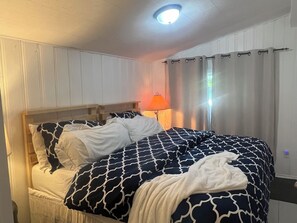 2 室のベッドルーム、ベッドシーツ