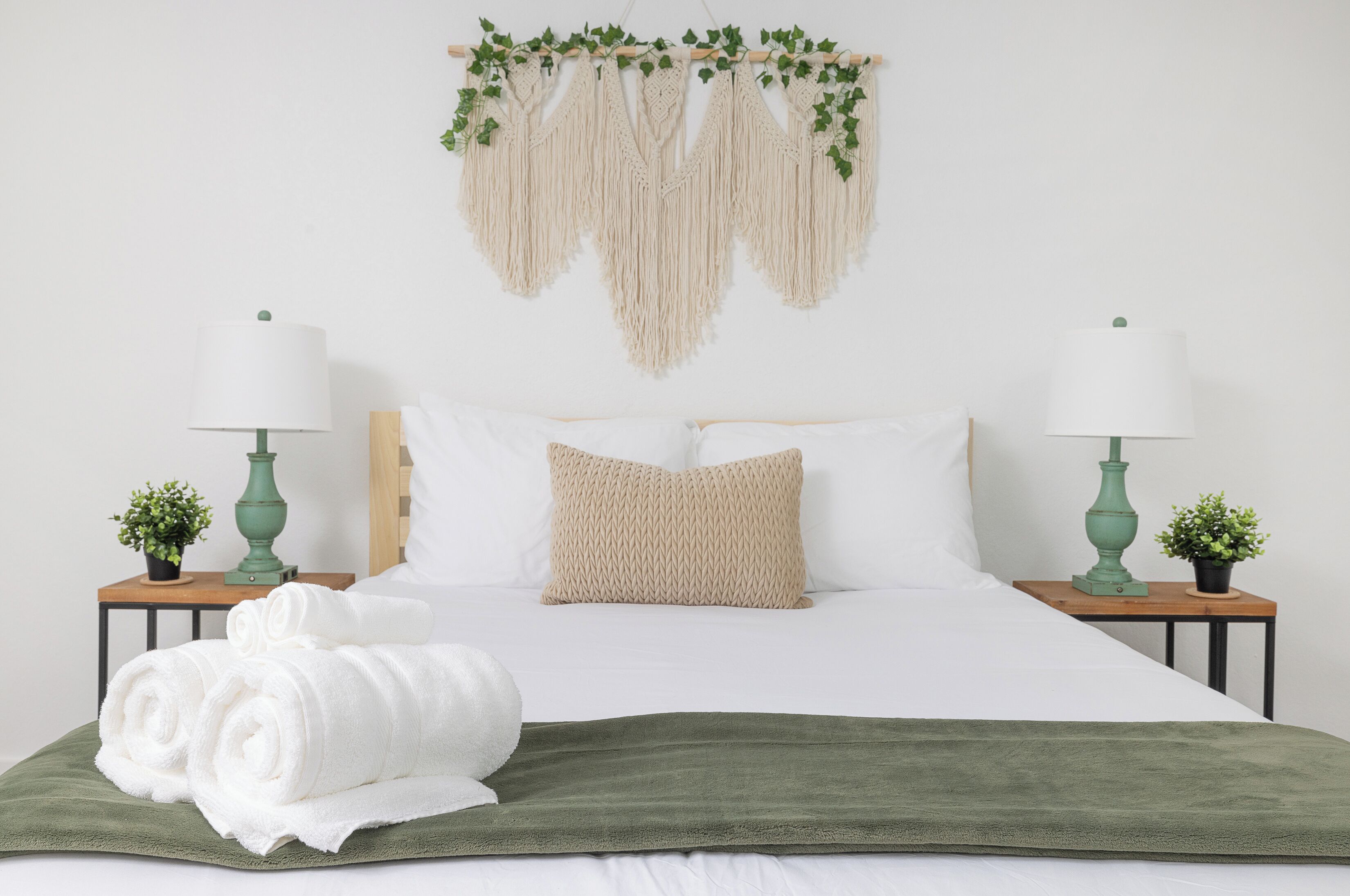 3 slaapkamers, een bureau, een strijkplank/strijkijzer, gratis wifi