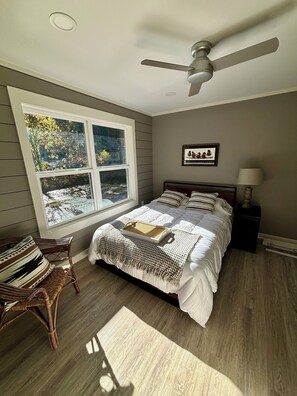 2 soverom, strykejern/-brett, wi-fi (inkludert) og sengetøy