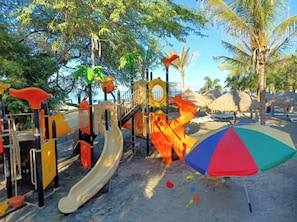 Children’s area - Apartamento en Samaria con Salida Directa al Mar Sm77 (Gaira)