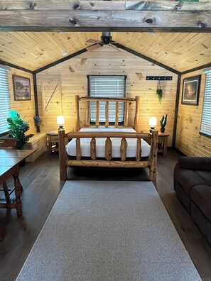 1 bedroom, desk, free WiFi