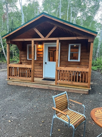 Exterior. Cozy northwoods retreat w/sauna